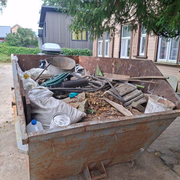 Pagraba atūnēšāna pēc avarijas un tīrīšāna